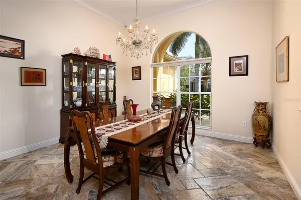 3718 BOCA POINTE DR, Sarasota, FL 34238