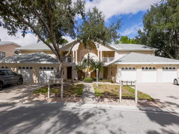7234 ELEANOR CIR #203, Sarasota, FL 34243