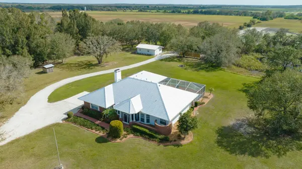 1950 BERN CREEK LOOP, Sarasota, FL 34240