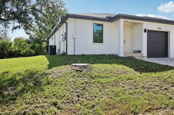 10368 PORT EVERGLADES ST, Port Charlotte, FL 33981