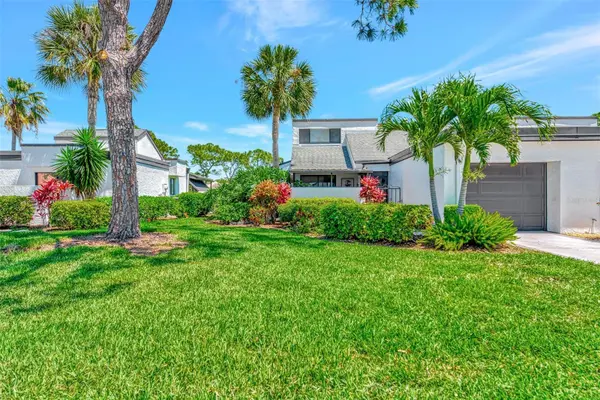 3141 HEATHERWOOD LN, Sarasota, FL 34235