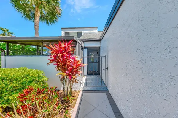 3141 HEATHERWOOD LN, Sarasota, FL 34235