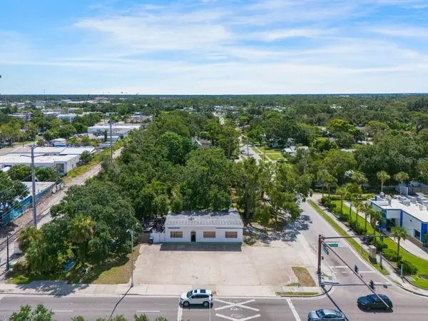 1000 N WASHINGTON BLVD, Sarasota, FL 34236