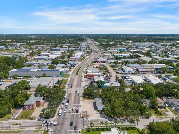 1000 N WASHINGTON BLVD, Sarasota, FL 34236