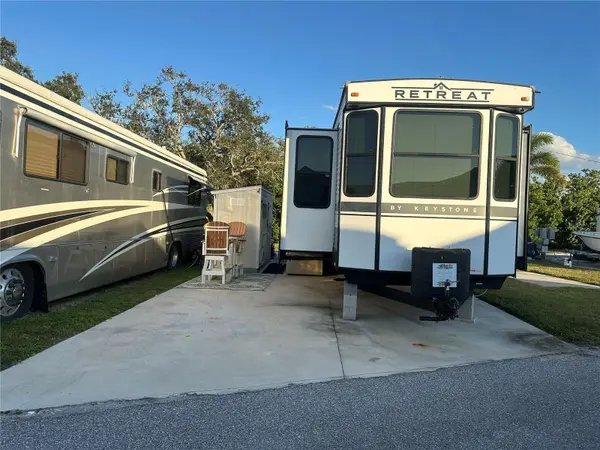 136 BAHIA DR, Palmetto, FL 34221