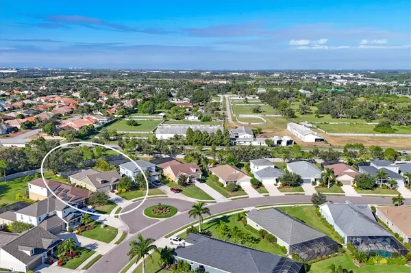 7040 WHITE WILLOW CT, Sarasota, FL 34243