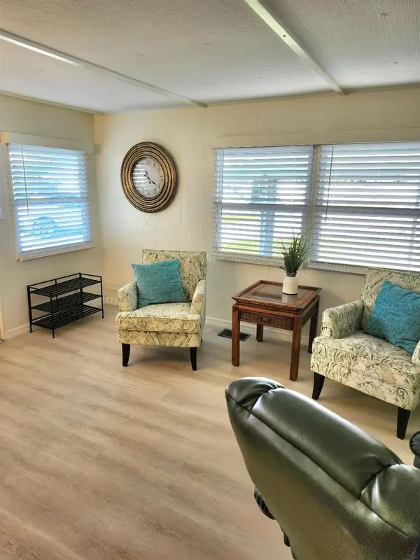 6505 KANSAS ST, Bradenton, FL 34207