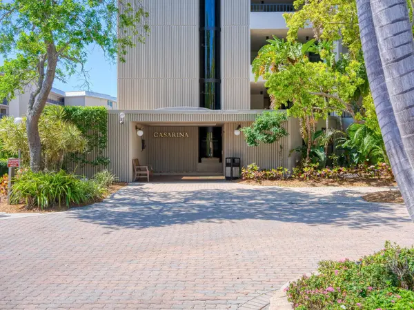 5880 MIDNIGHT PASS RD #906, Sarasota, FL 34242