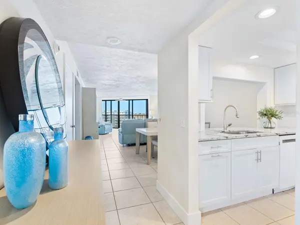 5880 MIDNIGHT PASS RD #906, Sarasota, FL 34242