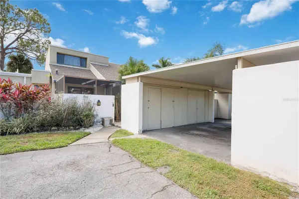 2767 HORSESHOE CT #Q-3, Sarasota, FL 34235