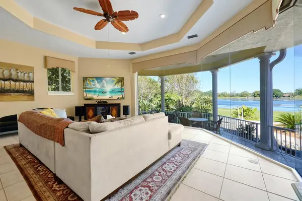 4209 LAKE LOCKHART DR, Orlando, FL 32810