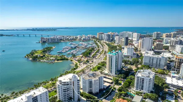 435 S GULFSTREAM AVE #1004, Sarasota, FL 34236