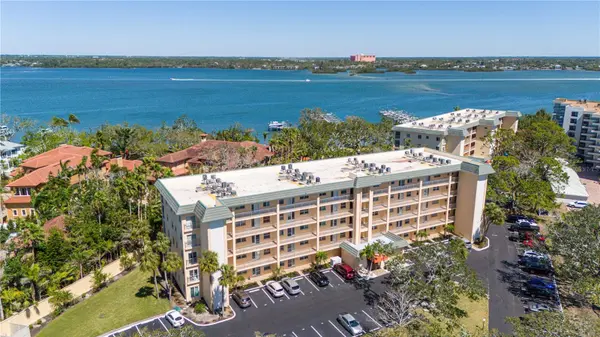 8625 MIDNIGHT PASS RD #305B, Sarasota, FL 34242