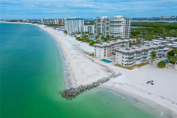 1900 BENJAMIN FRANKLIN DR #V12, Sarasota, FL 34236
