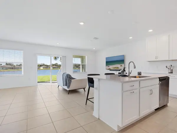 9975 LAST LIGHT GLN, Parrish, FL 34219