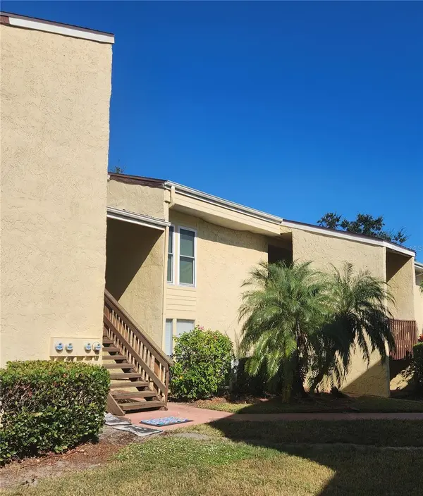 3415 CLARK RD #215, Sarasota, FL 34231