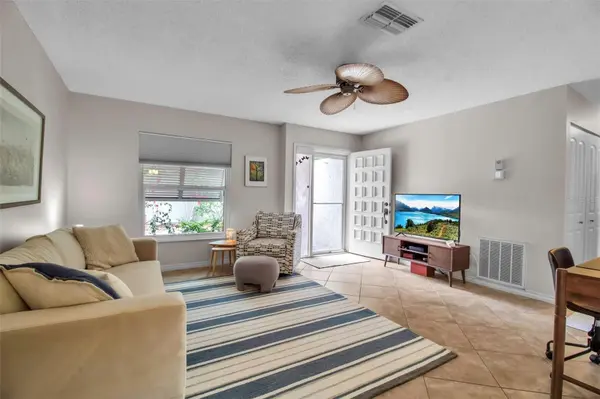 721 N JEFFERSON AVE #721, Sarasota, FL 34237