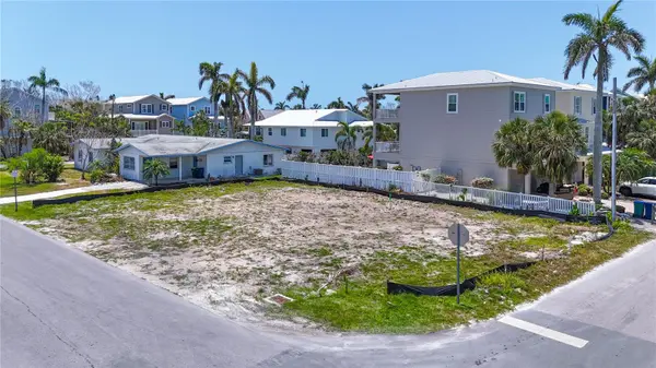 6406 HOLMES BLVD, Holmes Beach, FL 34217
