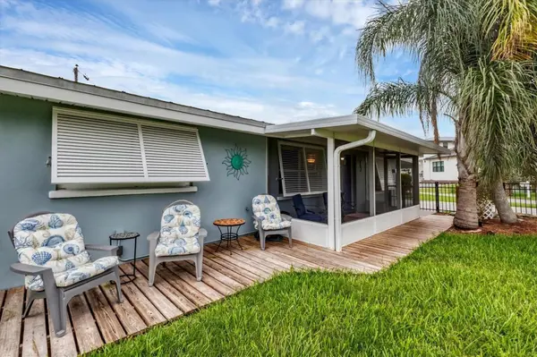 1686 CHAPLINE LN, Sarasota, FL 34231