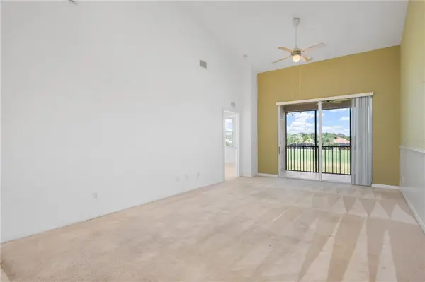 915 FAIRWAYCOVE LN #204, Bradenton, FL 34212