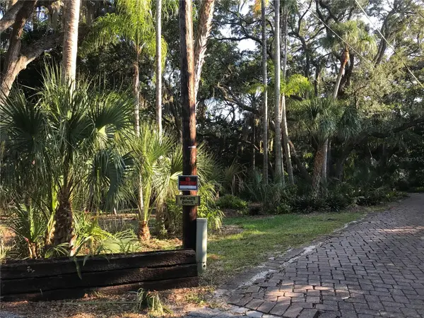 4407 S SHADE AVE, Sarasota, FL 34231