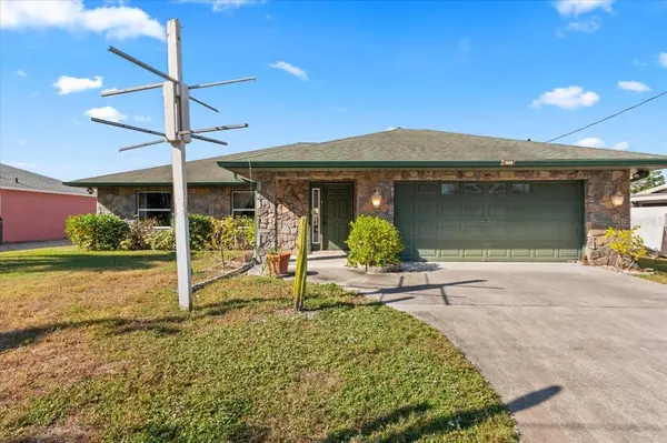 1560 INGRAM AVE, Sarasota, FL 34232