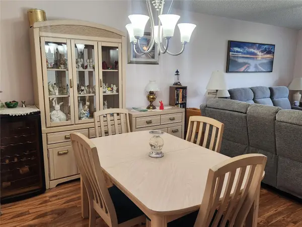 6505 STONE RIVER RD #304, Bradenton, FL 34203