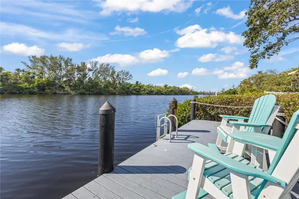 8008 MIDNIGHT PASS RD, Sarasota, FL 34242