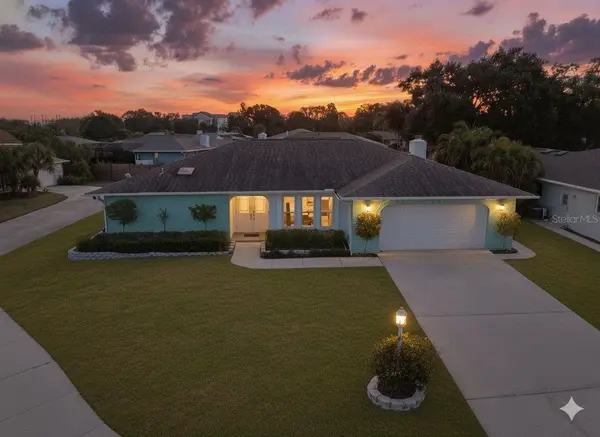 2042 COUNTRY MEADOWS PL, Sarasota, FL 34235
