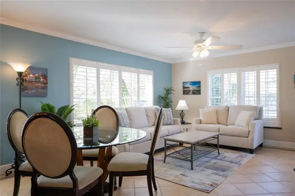 213 75TH ST, Holmes Beach, FL 34217