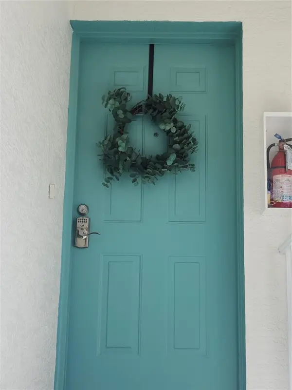 6503 FAIRWAY GARDENS DR, Bradenton, FL 34203