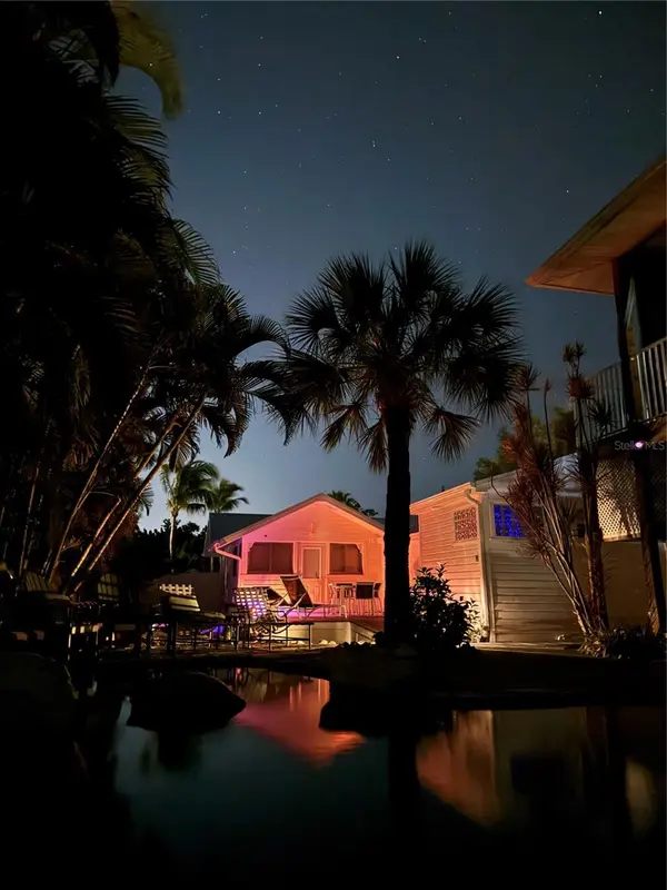 701 BROADWAY ST, Longboat Key, FL 34228