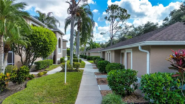 5300 HYLAND HILLS AVE #U2016, Sarasota, FL 34241