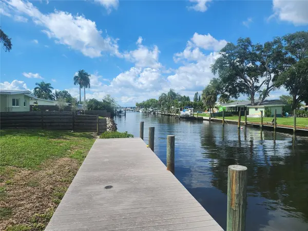 109 21ST ST NE, Bradenton, FL 34208