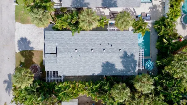 5803 IMPERIORE AVE, Holmes Beach, FL 34217