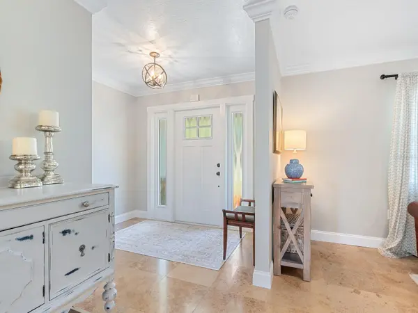 130 MIMOSA DR, Sarasota, FL 34232