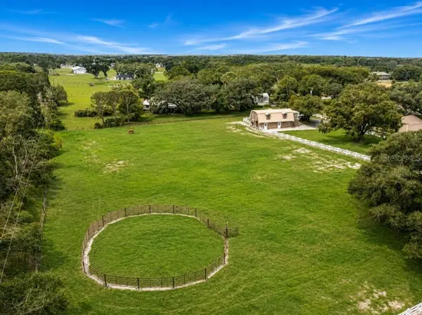 1160 WAGON WHEEL DR, Sarasota, FL 34240