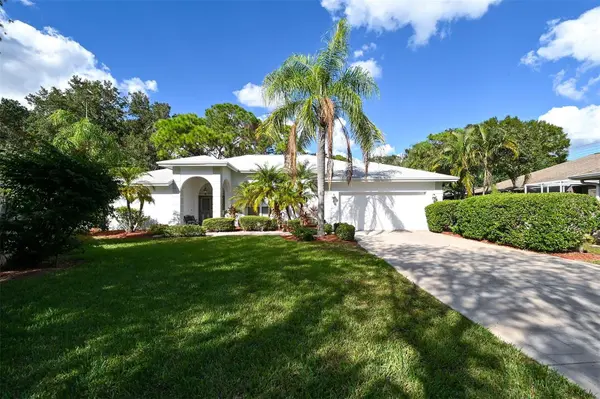 3866 SURREY CT, Sarasota, FL 34235
