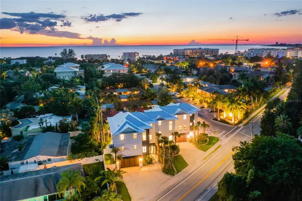 6910 MIDNIGHT PASS RD #A, Sarasota, FL 34242