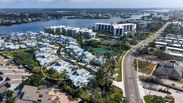 1225 SIESTA BAYSIDE DR #1225B, Sarasota, FL 34242