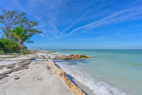837 N SHORE DR, Anna Maria, FL 34216