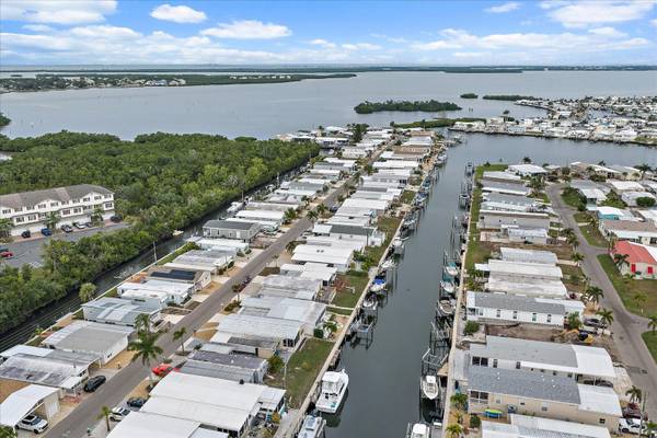 232 BIMINI DR, Palmetto, FL 34221