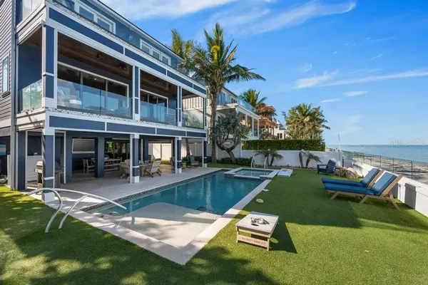 915 N SHORE DR, Anna Maria, FL 34216