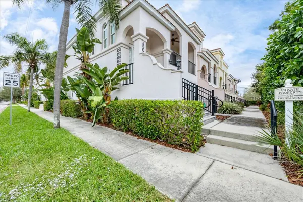 455 NOKOMIS AVE S #455, Venice, FL 34285