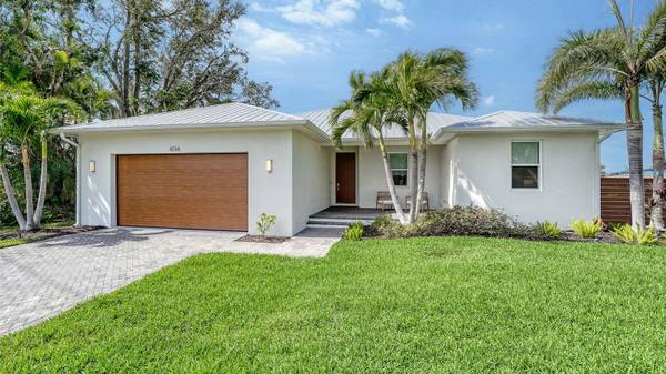 6136 HOLLYWOOD BLVD, Sarasota, FL 34231