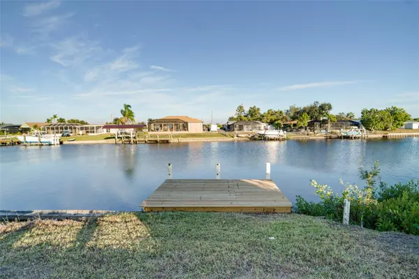 217 W TARPON BLVD NW, Port Charlotte, FL 33952