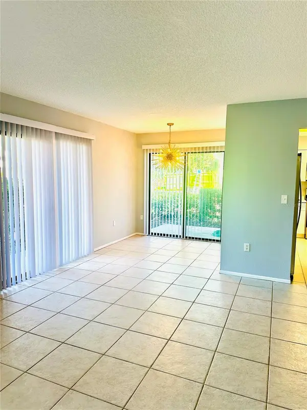 2200 BAHIA VISTA ST #B3, Sarasota, FL 34239