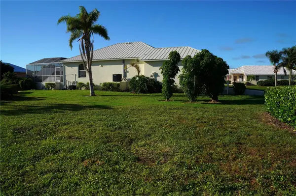 2 WINDWARD PL, Placida, FL 33946