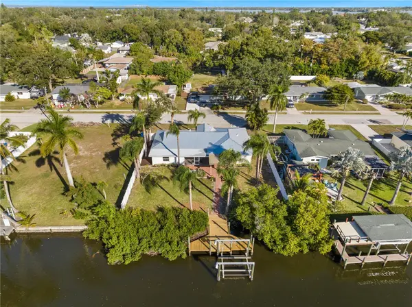 6911 9TH AVE NW, Bradenton, FL 34209