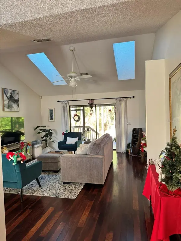 4487 TRAILS DR, Sarasota, FL 34232
